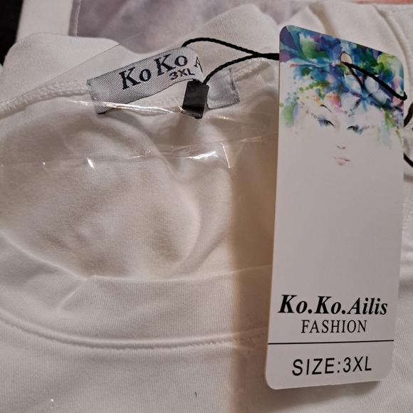 Ruffles & Heels Top Size 3X - Picture 5 of 9